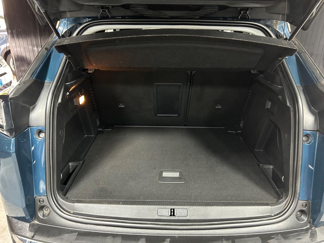 Peugeot 3008 BlueHDi 130 S&S Allure Pack