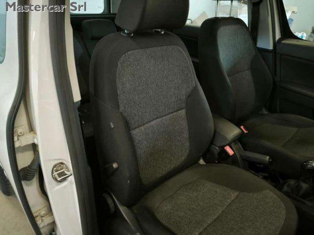 SKODA Yeti Yeti AUTOCARRO N1 2.0 tdi Easy 110cv - FH427BG