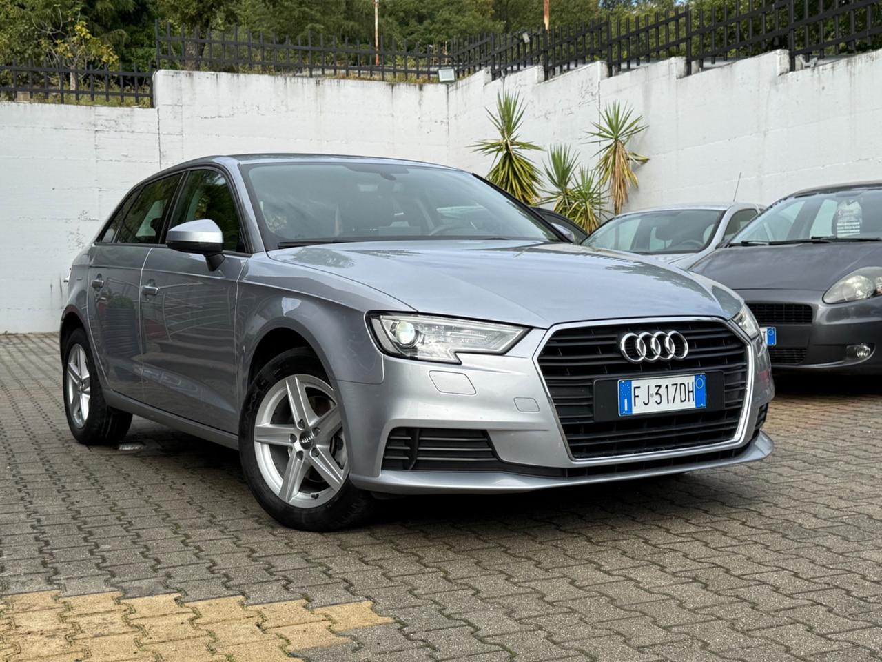 Audi A3 SPB 1.6 TDI 116 CV S tronic Sport