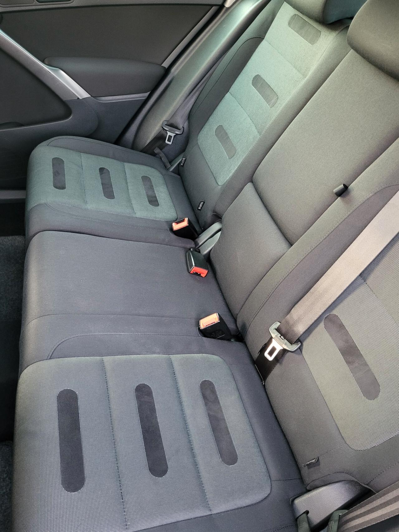 Volkswagen Tiguan 2.0 16V TDI DPF Sport & Style (18°)