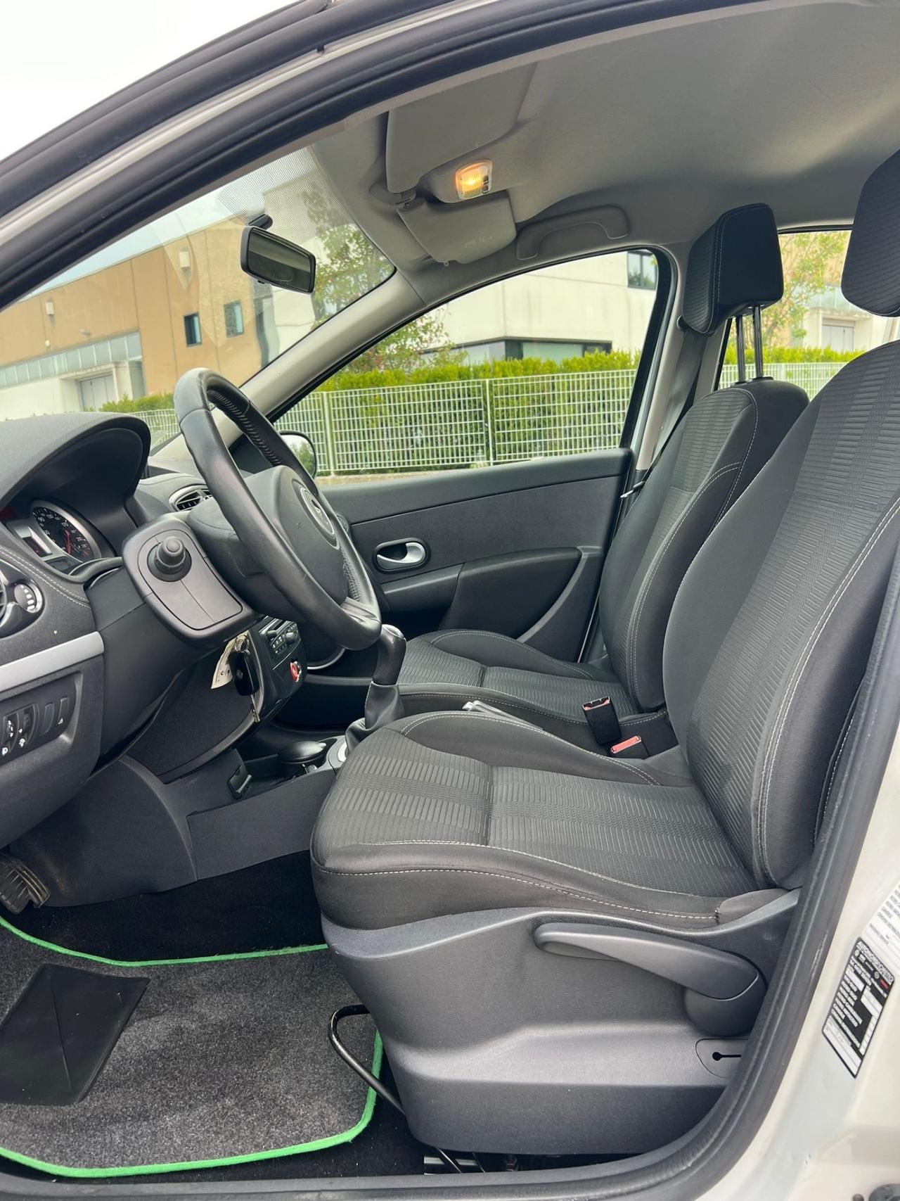 Renault Clio 1.2 16V TCE 100CV 5 porte Luxe