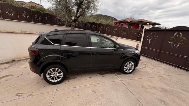 Ford Kuga 2.0 TDCI 140 CV TITANIUM UNIPRO' 6M