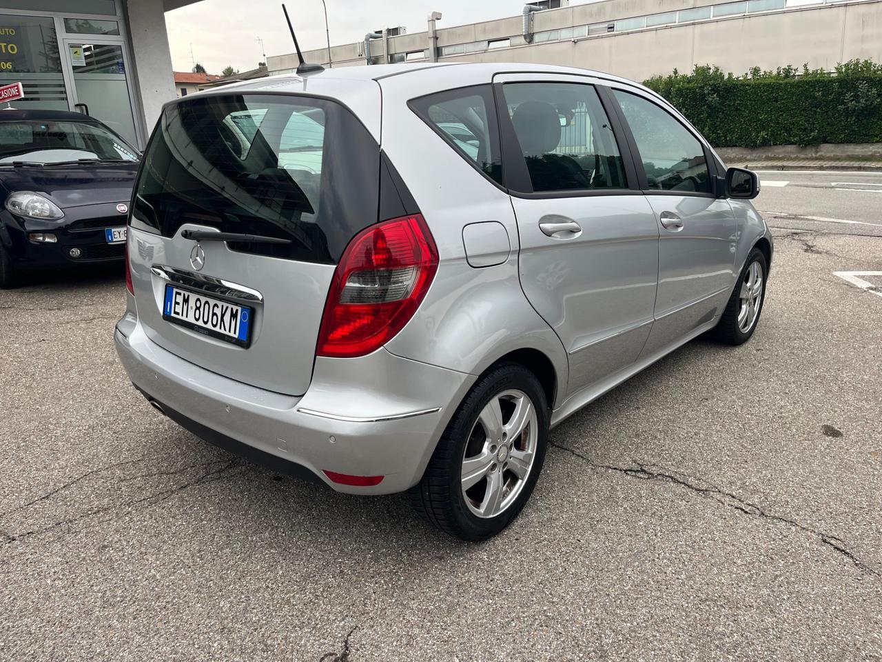Mercedes-benz A 160 1.5benzina/95CV/neopatentati/Euro5/unico proprietario/5Porte e 5Posti