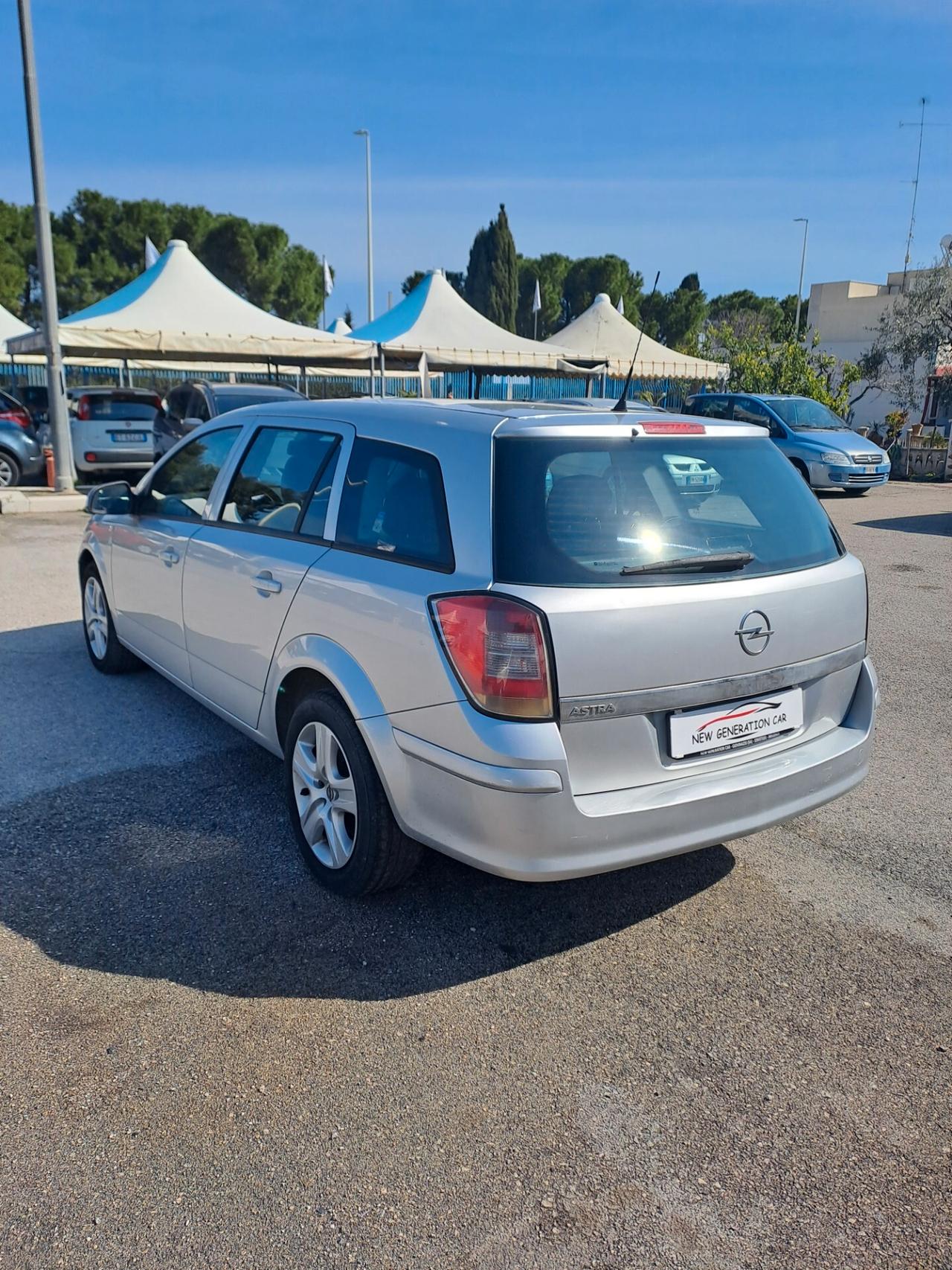 Opel Astra 1.6 16V GPL-TECH Station Wagon Enjoy