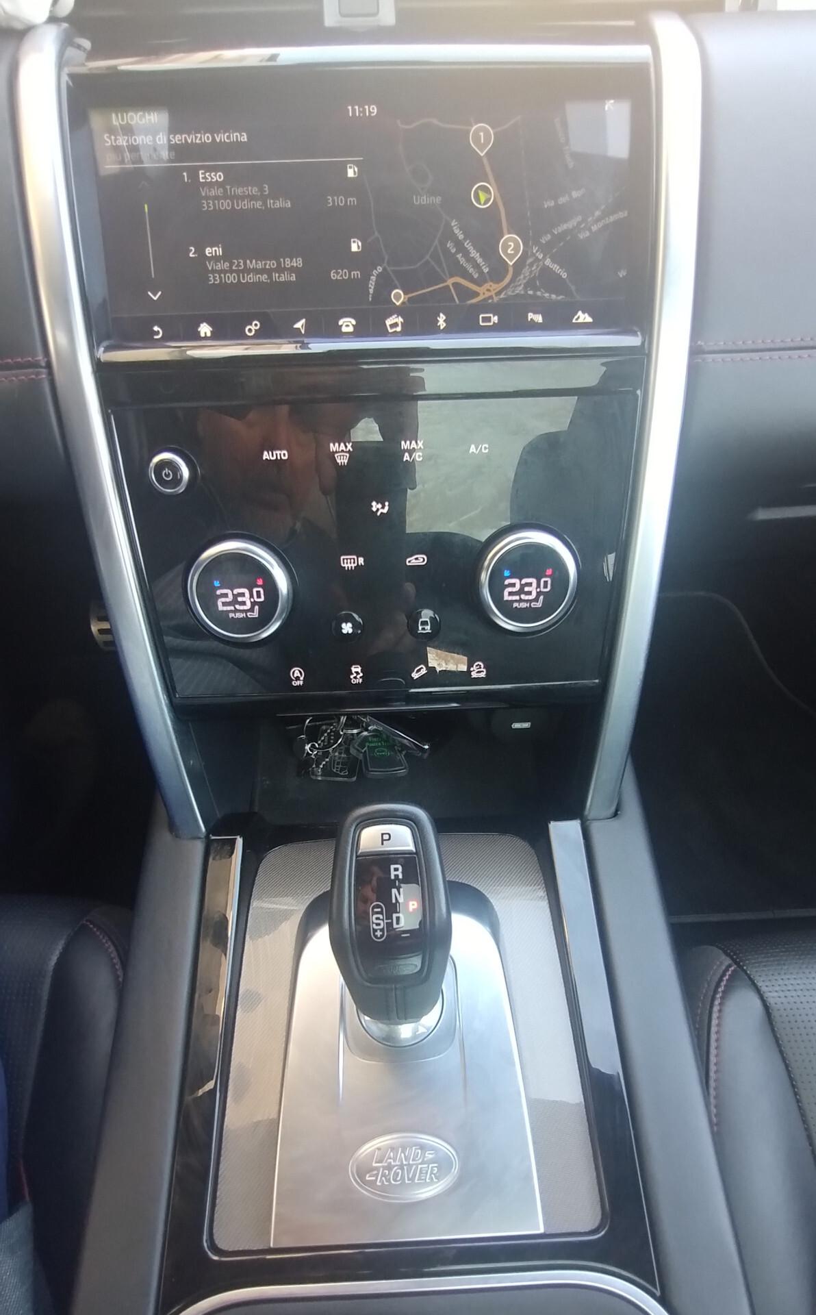 Land Rover Discovery Sport 2.0 TD4 180 CV AWD Auto R-Dynamic