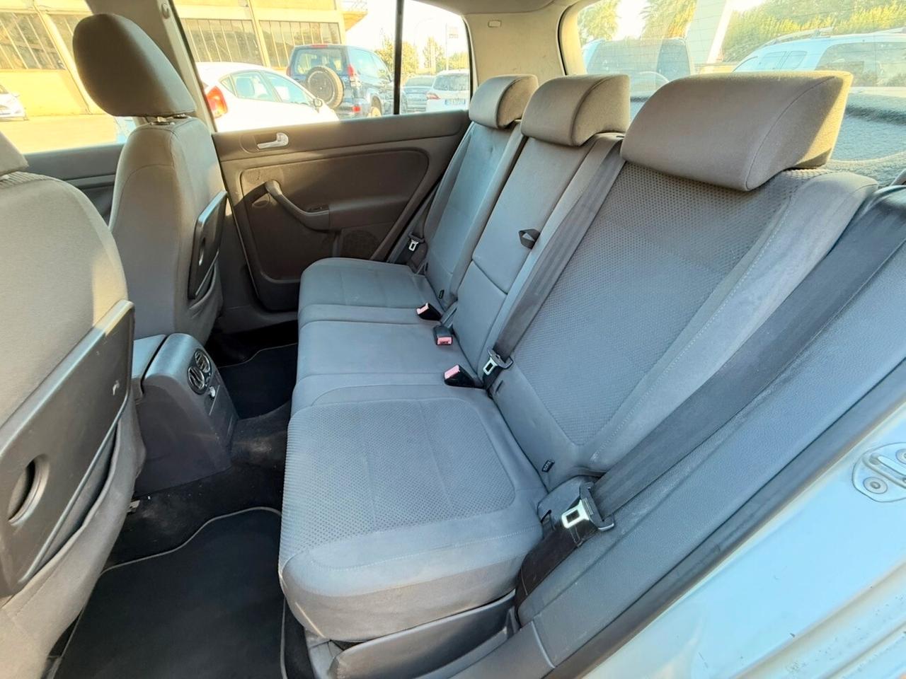 Volkswagen Golf Plus 1.9 TDI DSG Sportline