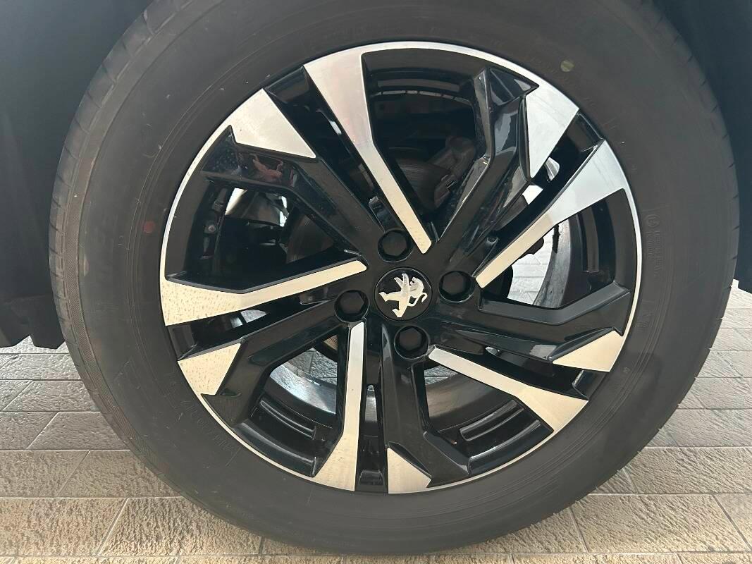 Peugeot 2008 1.5 bluehdi Allure s&s 110cv