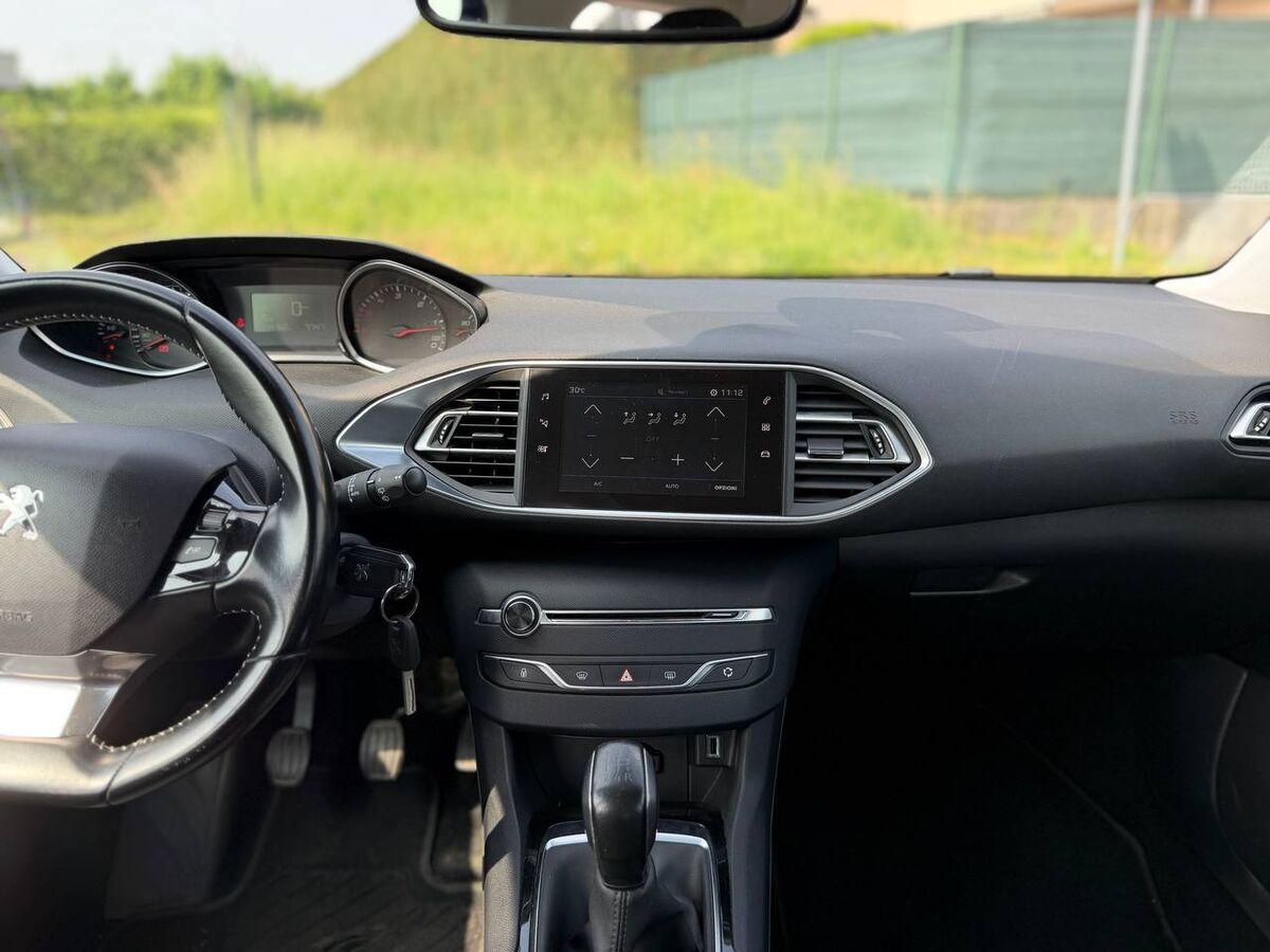 Peugeot 308 1.6 bluehdi Active s&s 100cv