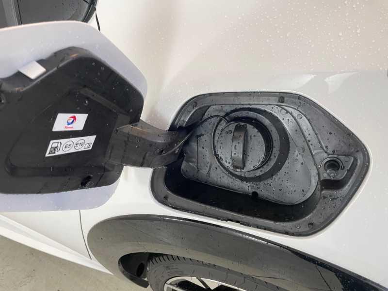 PEUGEOT 208 5P - GT Hybrid 136 E-DCS6