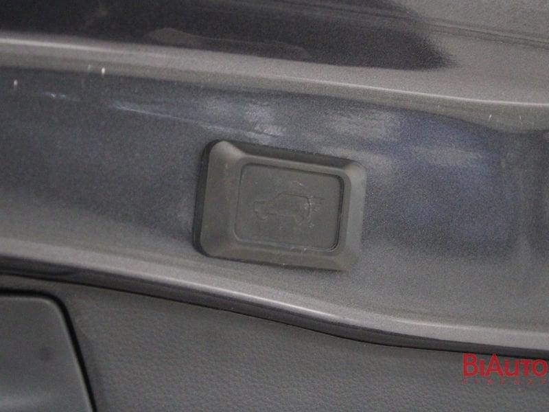 Toyota RAV4 Rav4 2.5 vvt-ie h Style 2wd 218cv e-cvt