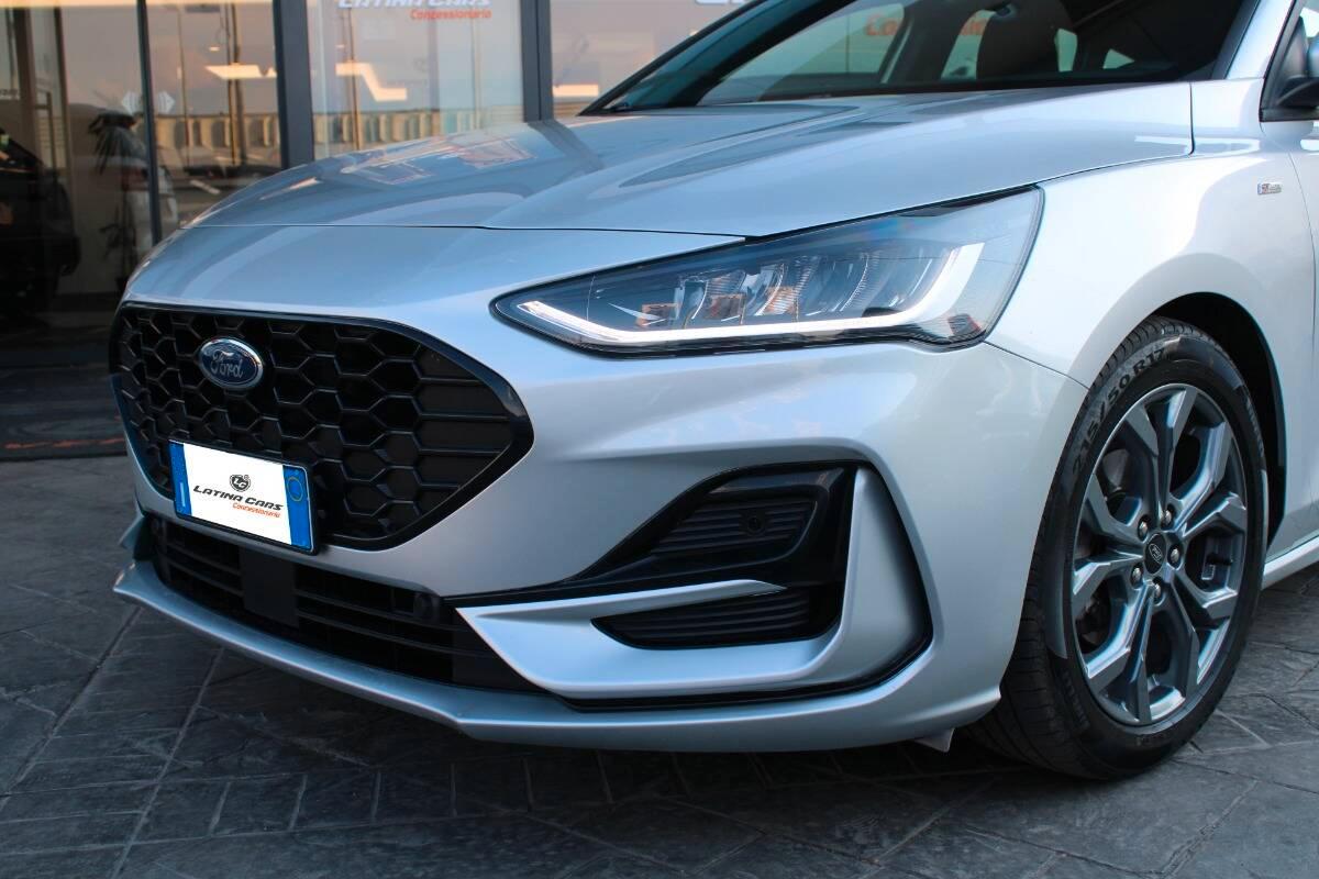 Ford Focus Wagon 1.5 ecoblue ST-Line 115cv AUTO con Navi e CarPlay