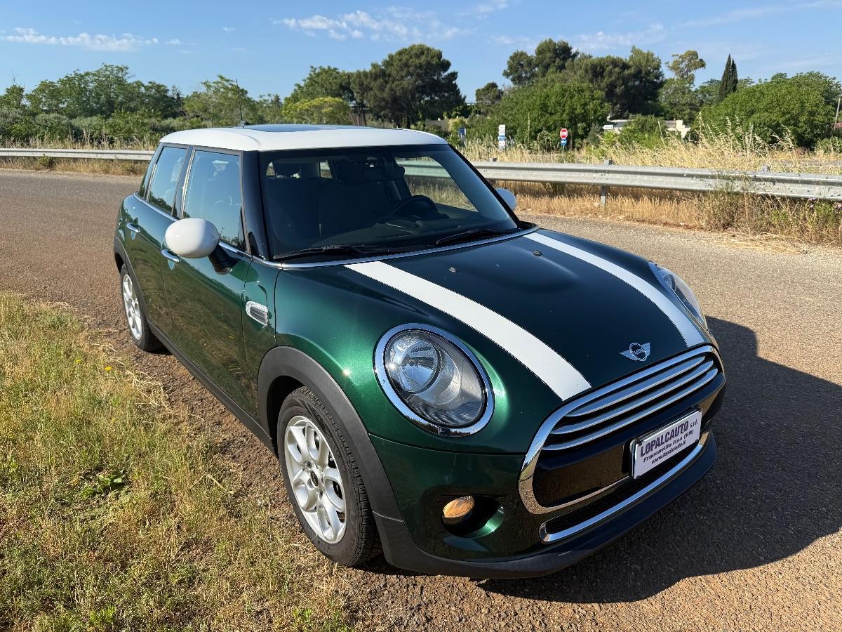 MINI 1.5 COOPER D BOSTON SEVEN 5 Porte; Tetto Apribile Elettricamente;