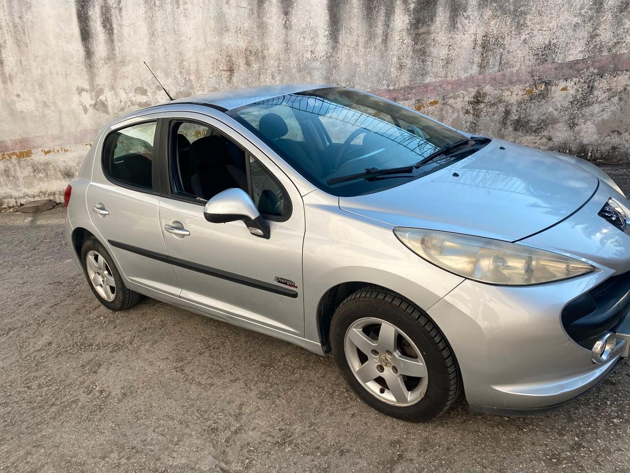 Peugeot 207 1.4cc gpl (PRIVATO)-2009