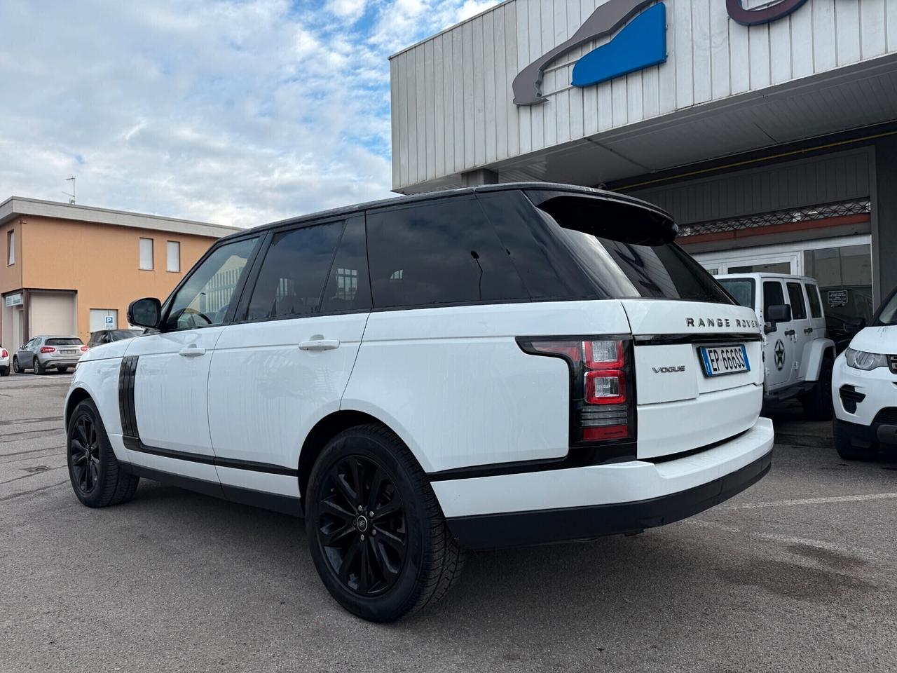 Land Rover Range Rover 3.0 tdV6 Vogue auto