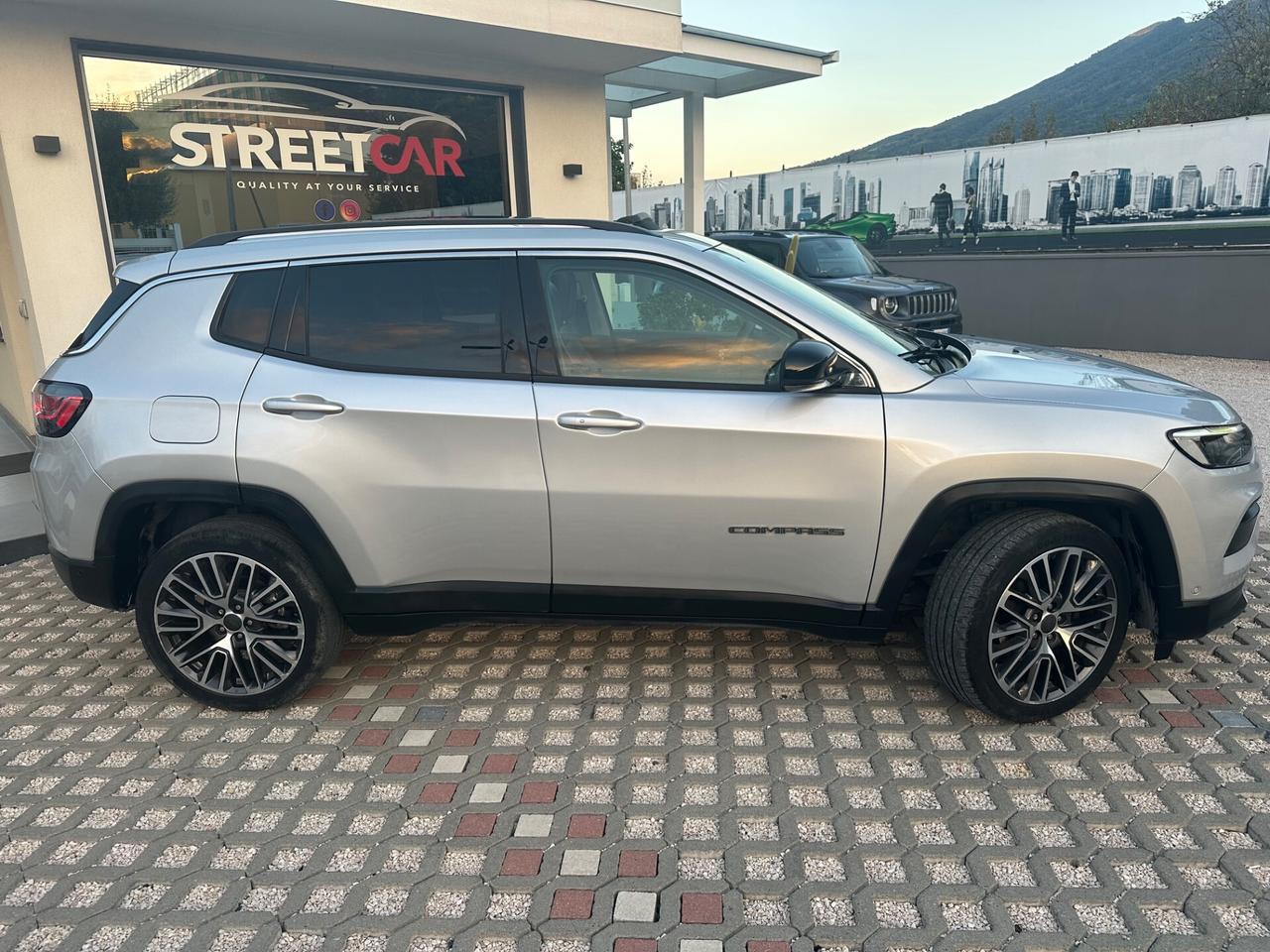 Jeep Compass 1.6 MJT 130 CV Limited Tetto