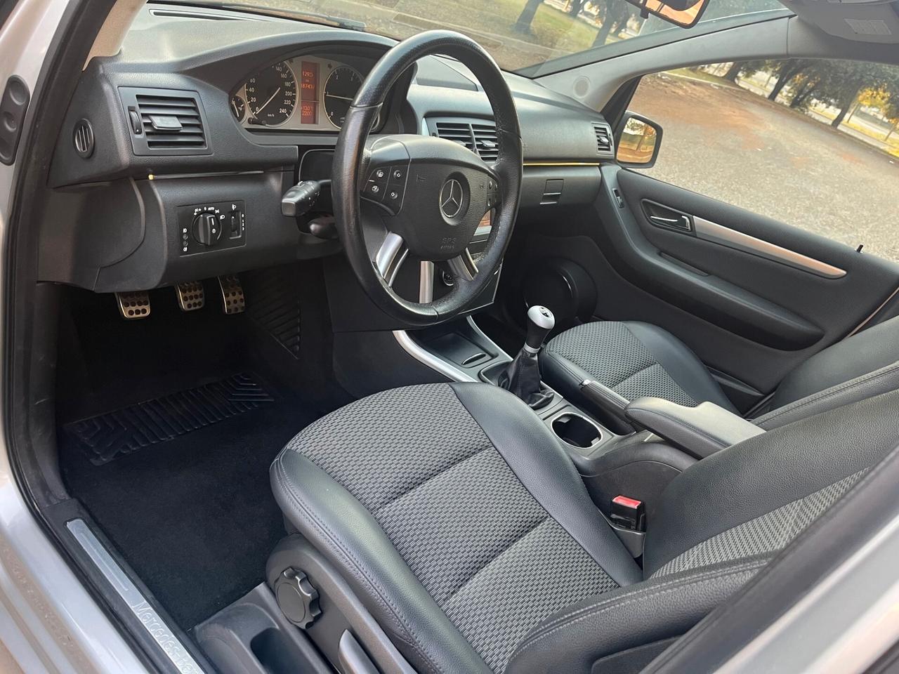 Mercedes Benz Classe B 180 CDI Sport