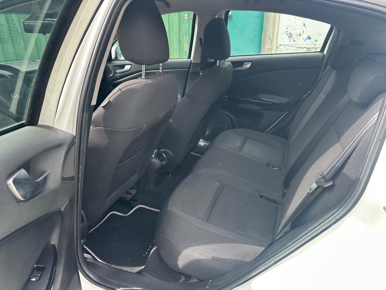 Alfa Romeo Giulietta 1.4 Turbo - ok neopatentati