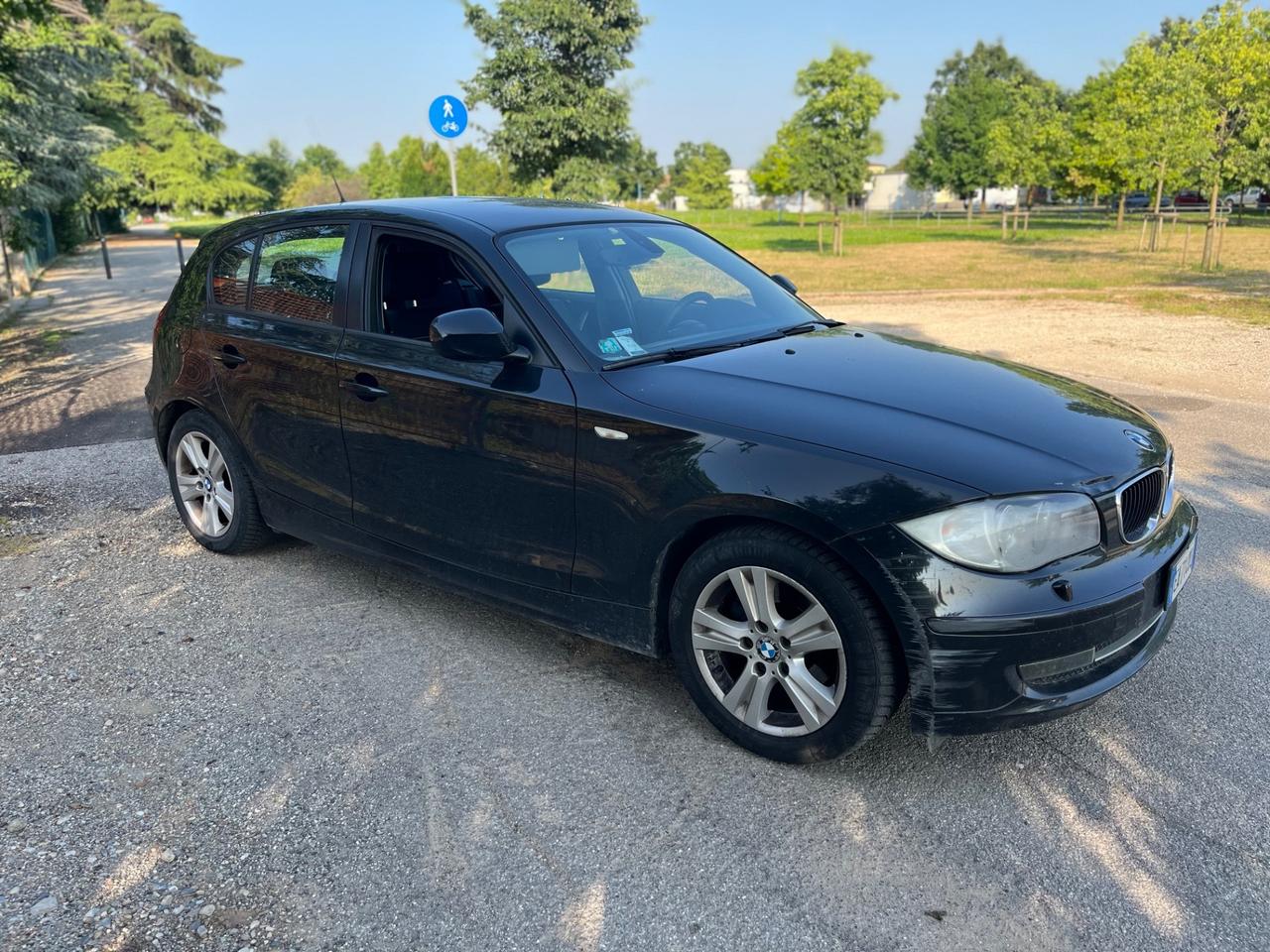 Bmw 118 118d 2.0 143CV cat 5 porte Futura DPF