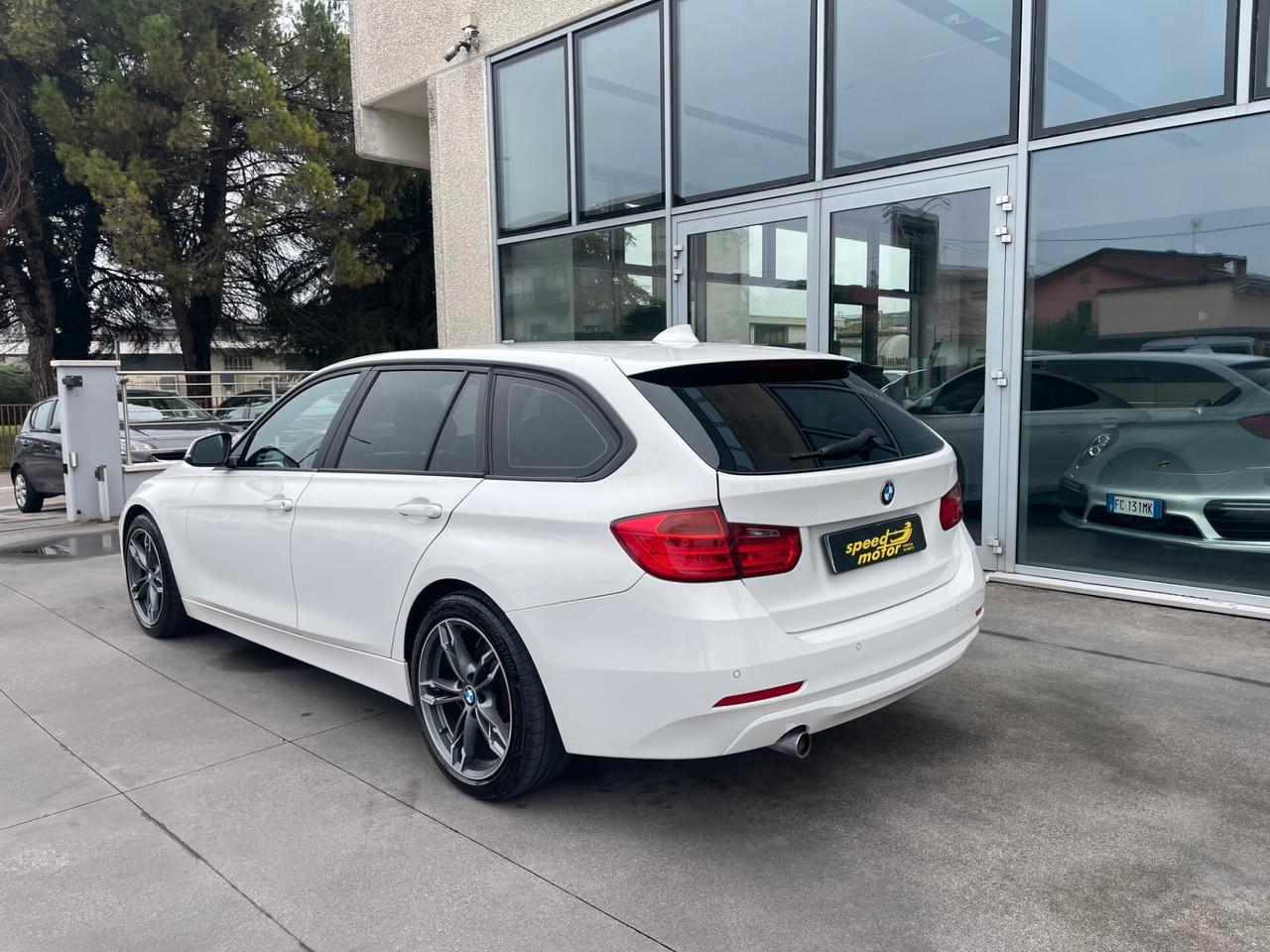 Bmw 320d Touring Business Automatica