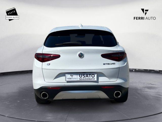 ALFA ROMEO Stelvio 2.2 Turbodiesel 210 CV AT8 Q4 Ti