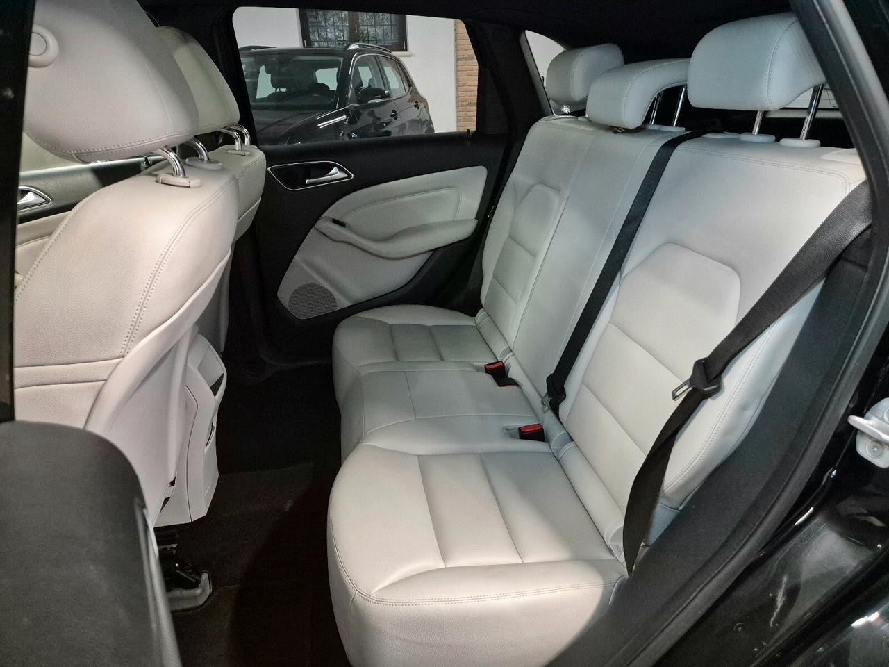 Mercedes-benz B 200 Premium **PELLE, TETTO APRIBILE**