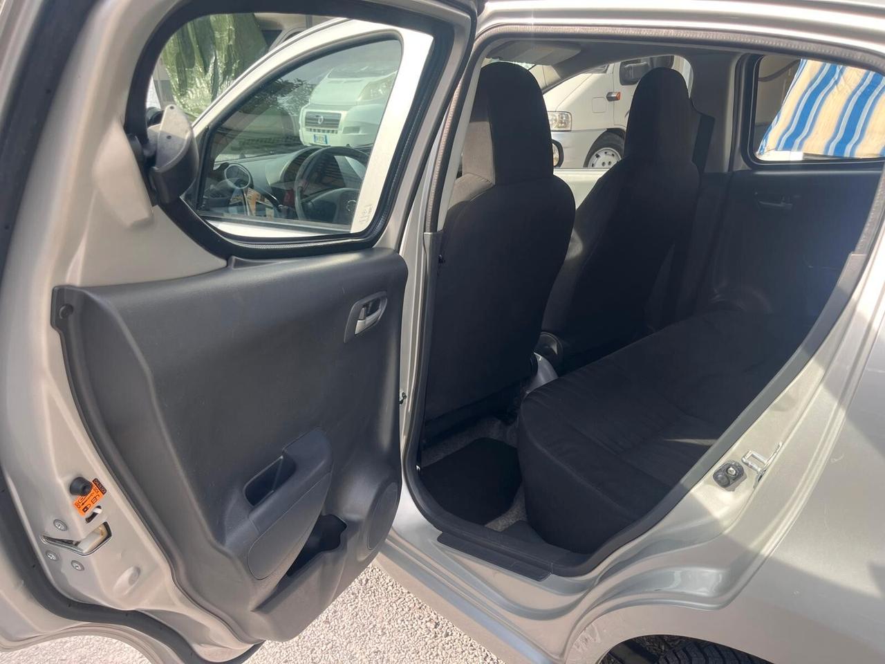 Nissan Pixo 1.0 68Cv 5 porte 12 MESI DI GARANZIA