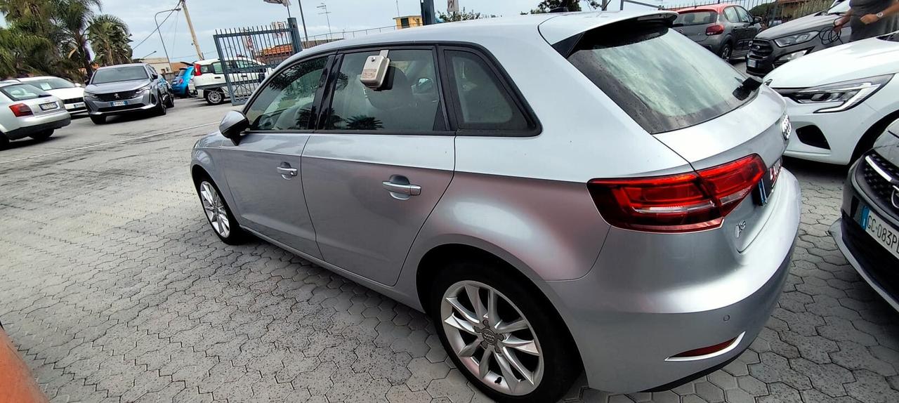 Audi A3 SPB 30 TDI S tronic Business