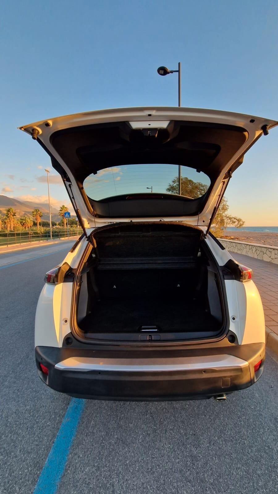 Peugeot 2008 Allure Pack 1.5