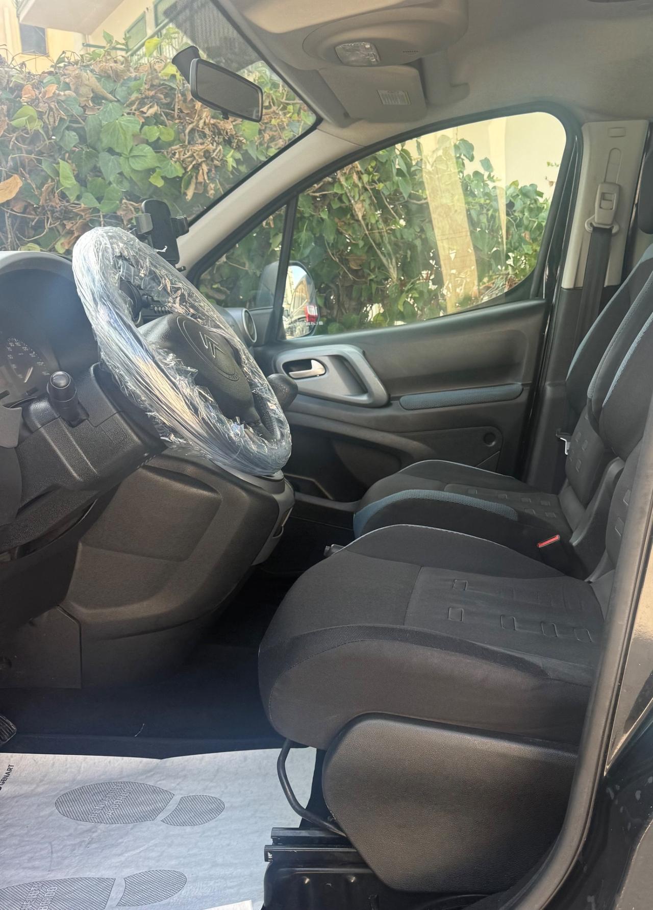 Citroen Berlingo’ 1.6 HDi Finanziaria senza busta paga