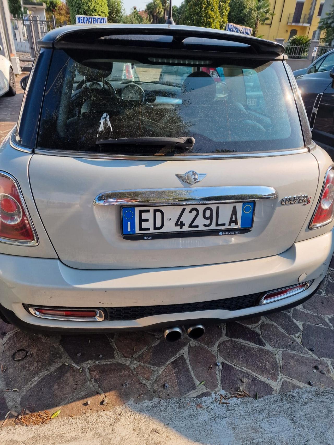 Mini Clubman John Cooper Works 1.6 16V AUTO DESTINATA A COMMERCIANTI E OPERATORI DEL SETTORE