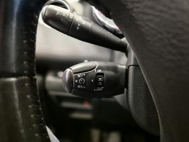PEUGEOT 5008 2.0 HDi 150CV 5 posti - Bluetooth - Sens. Post.