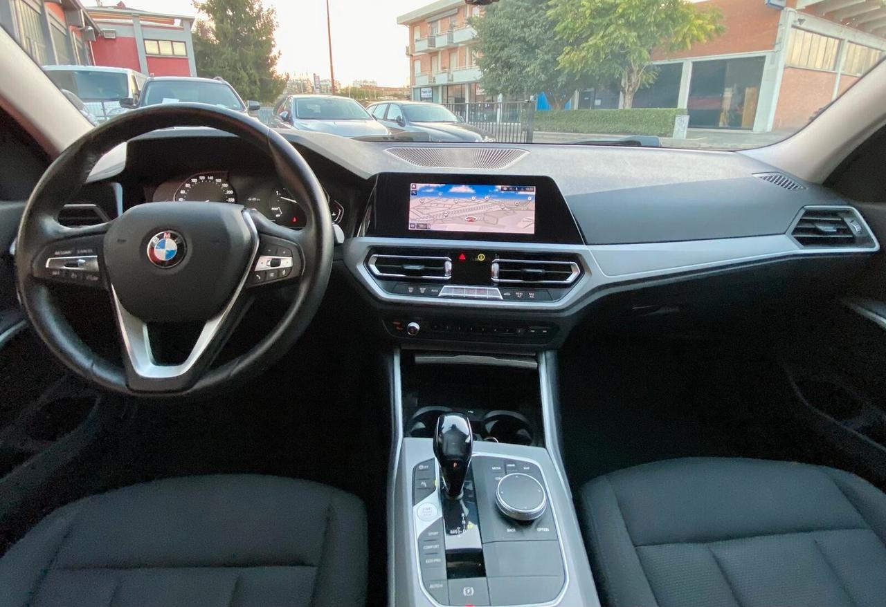 BMW 320 BMW 320D 48V TOURING ADVANTAGE 2.0 190CV - FARI FU