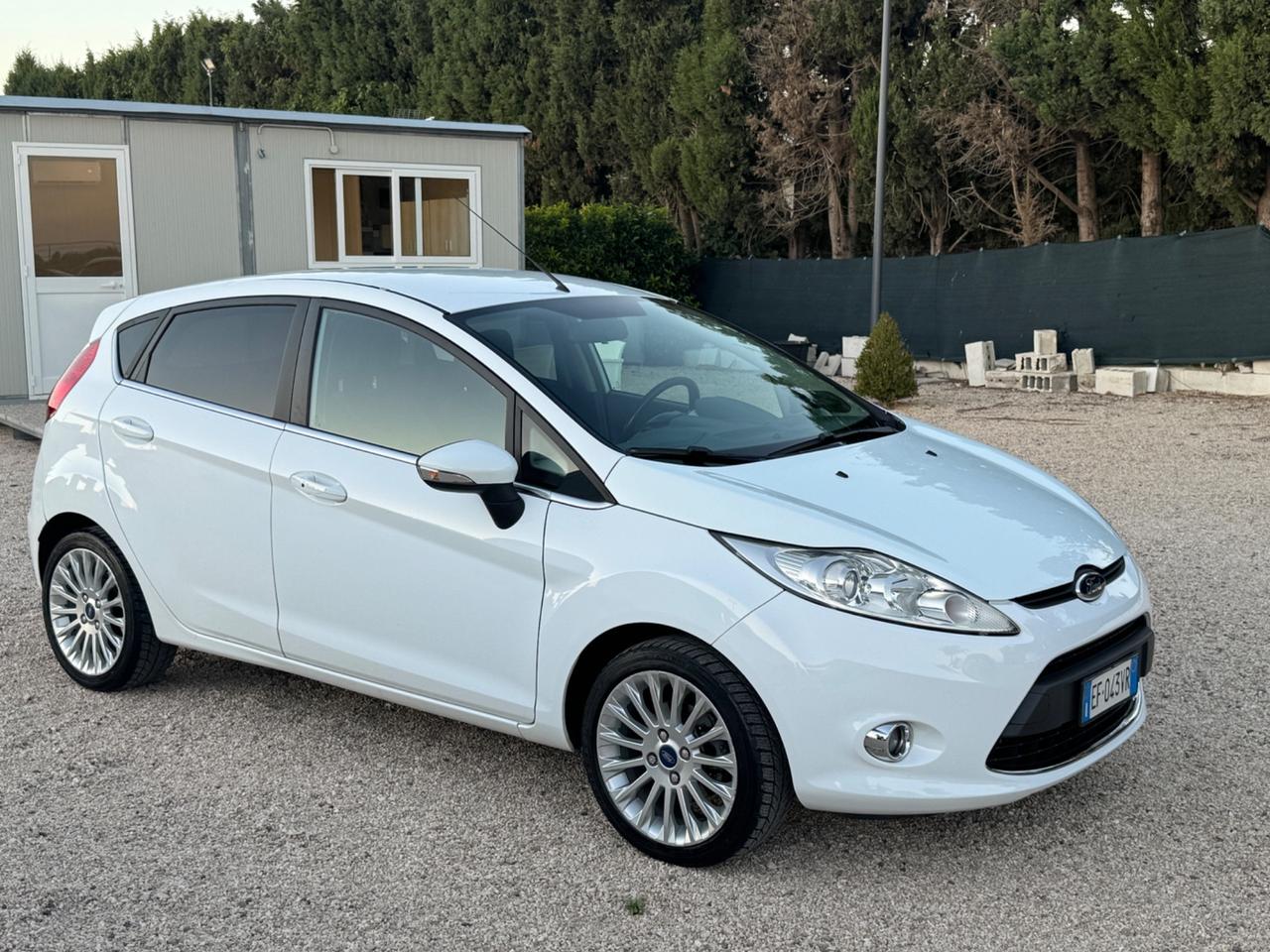 Ford Fiesta 1.6 TDCi 95 CV 5p. Titanium