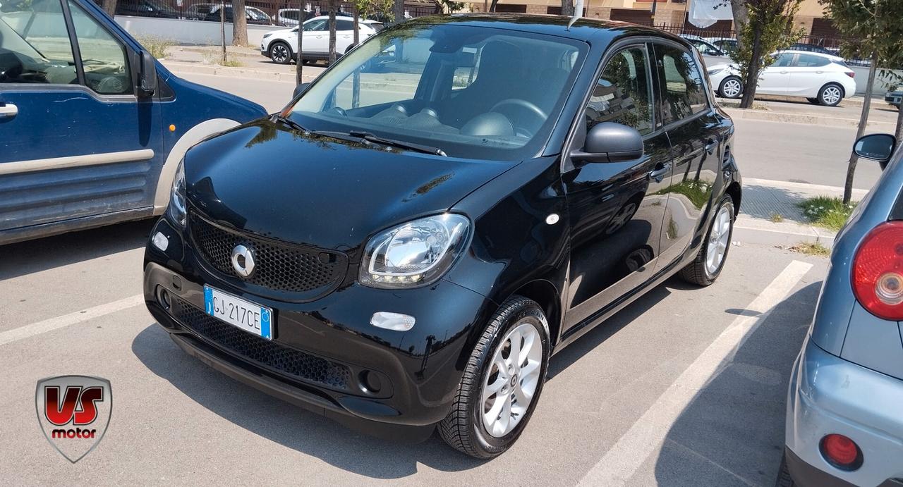 SMART FORFOUR 1.0 BENZ-GARANZIA FULL-2019