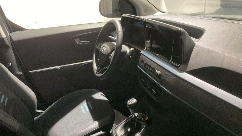 Ford Tourneo Courier 1.0 EcoBoost Active