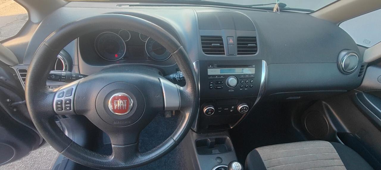 Fiat Sedici 1.6 16V 4x4 Dynamic