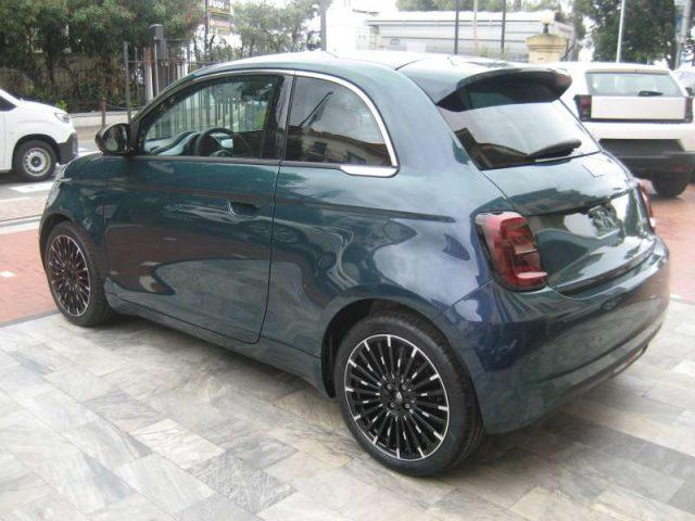FIAT 500 1.0 HYBRID IKON