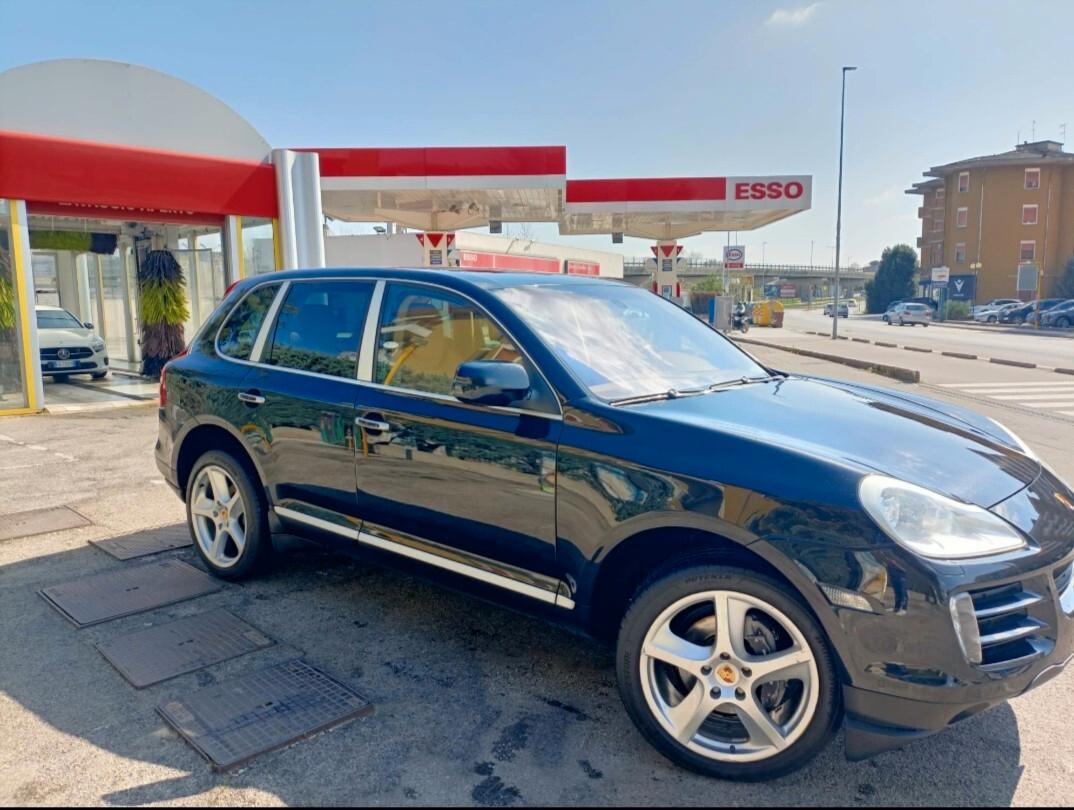 Porsche Cayenne 3.0D PELLE BEIGE CERCHI20