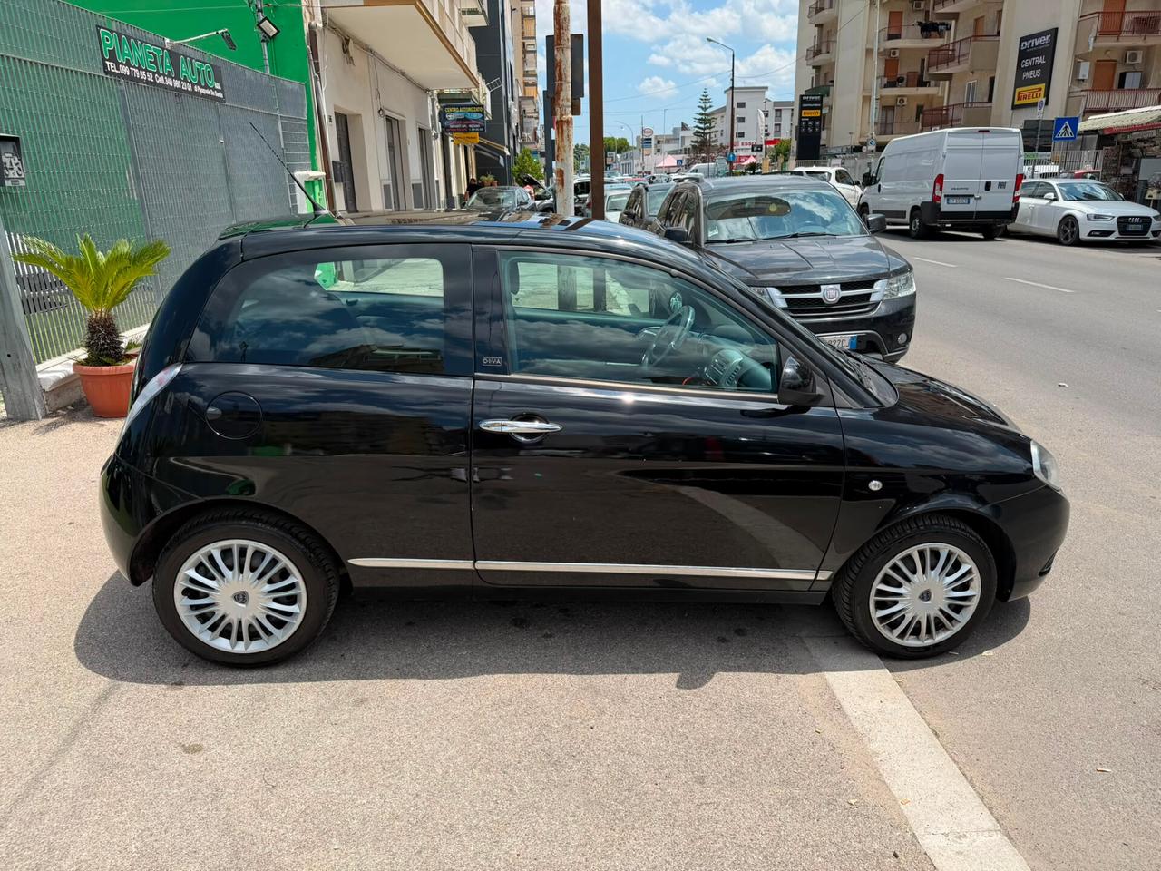 Lancia Ypsilon 1.2 BENZINA - 60 CAVALLI (44 KW) Diva - ANNO 2011