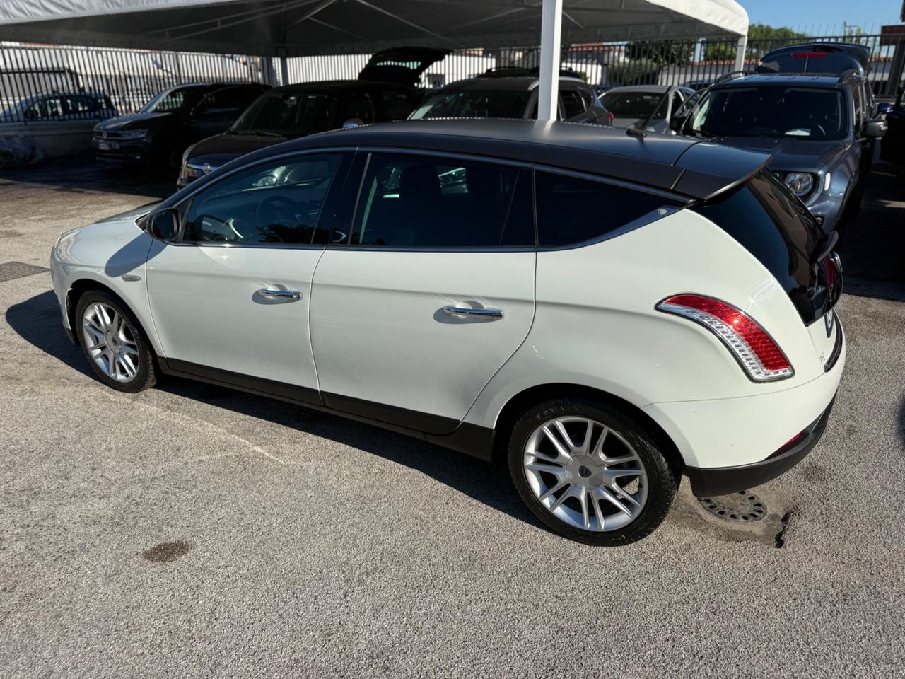 Lancia Delta 1.6 MJT DPF Platino PERFETTA