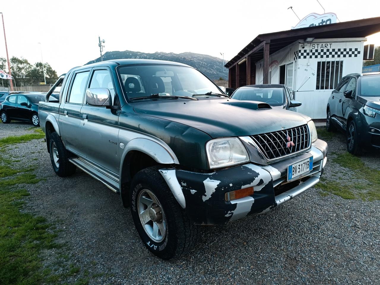 Mitsubishi L200 2.5 TDI 4WD Double Cab Pick-up GLS