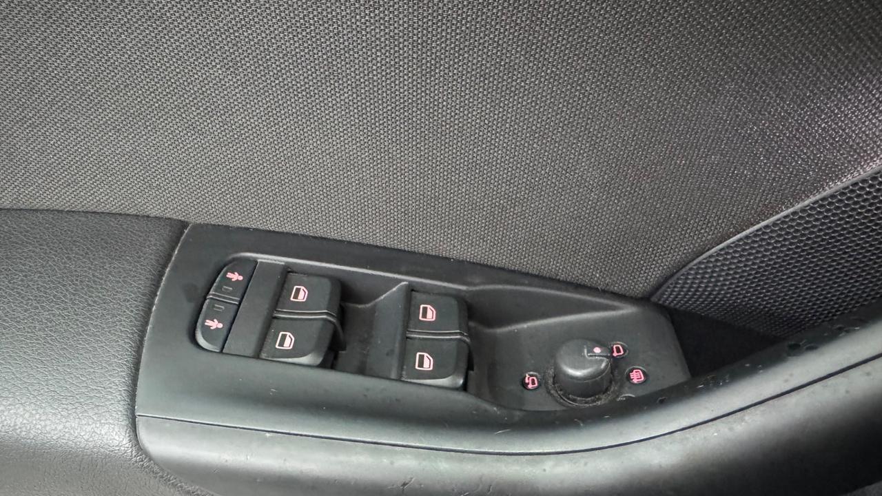 Audi Q3 2.0 TDI 150 CV quattro S tronic Sport
