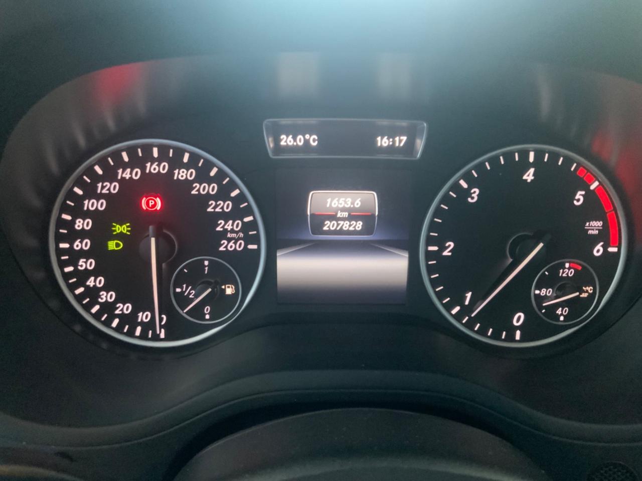 Mercedes-benz B 180 No