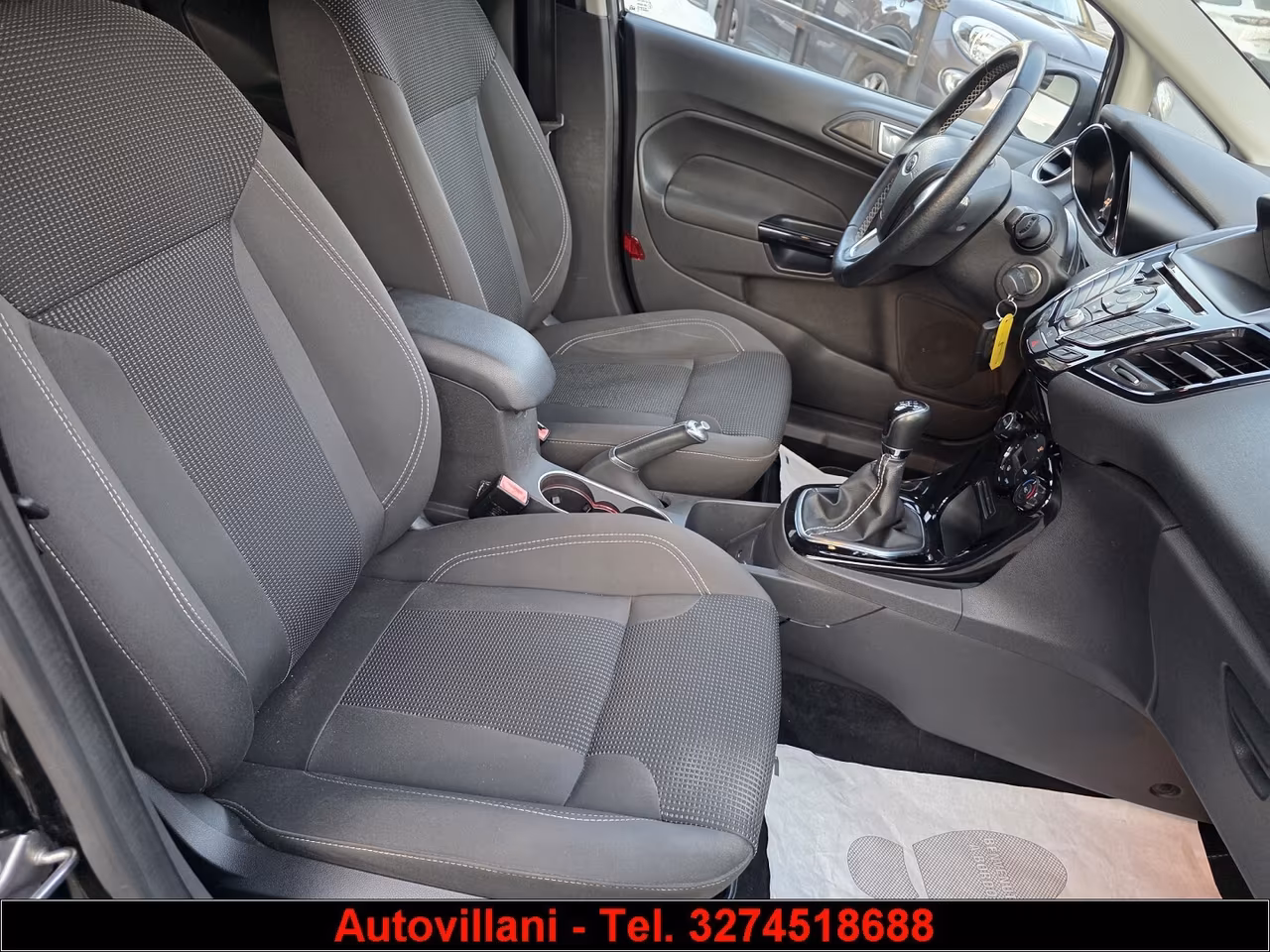 Ford Fiesta 1.5 TDCi 75CV 5 porte Black & White Ed