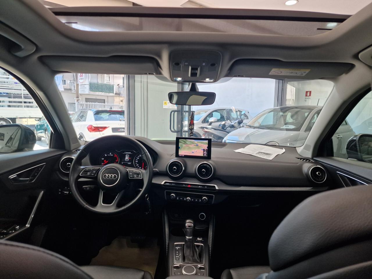 Audi Q2 30 TDI S tronic TETTO, LUCI AMBIENTE, IVA ESPOSTA