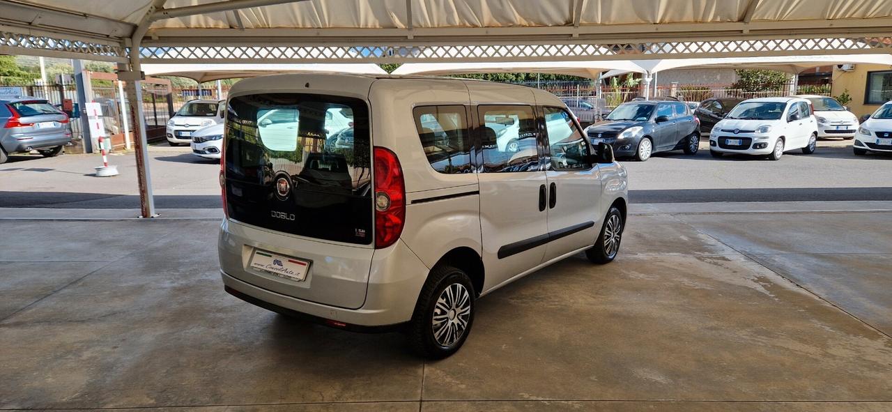 Fiat Doblò 5 Posti 1.6 Mjt 105cv 150° Anniversario