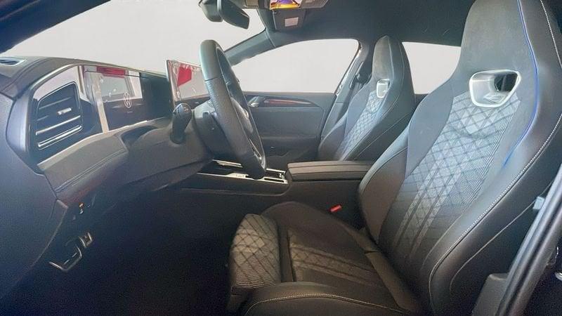 Volkswagen Passat 2.0 TDI 150 CV SCR EVO DSG R-Line