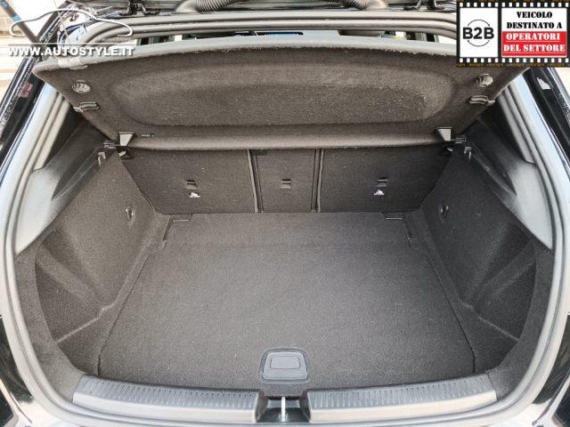 MERCEDES-BENZ A 180 d Automatic Business