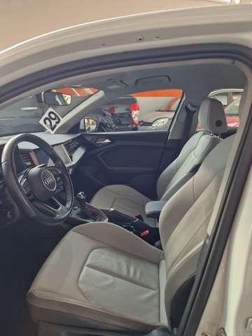 Audi A1 A1 Citycarver 30 1.0 tfsi Contrast 110cv S-TRONIC