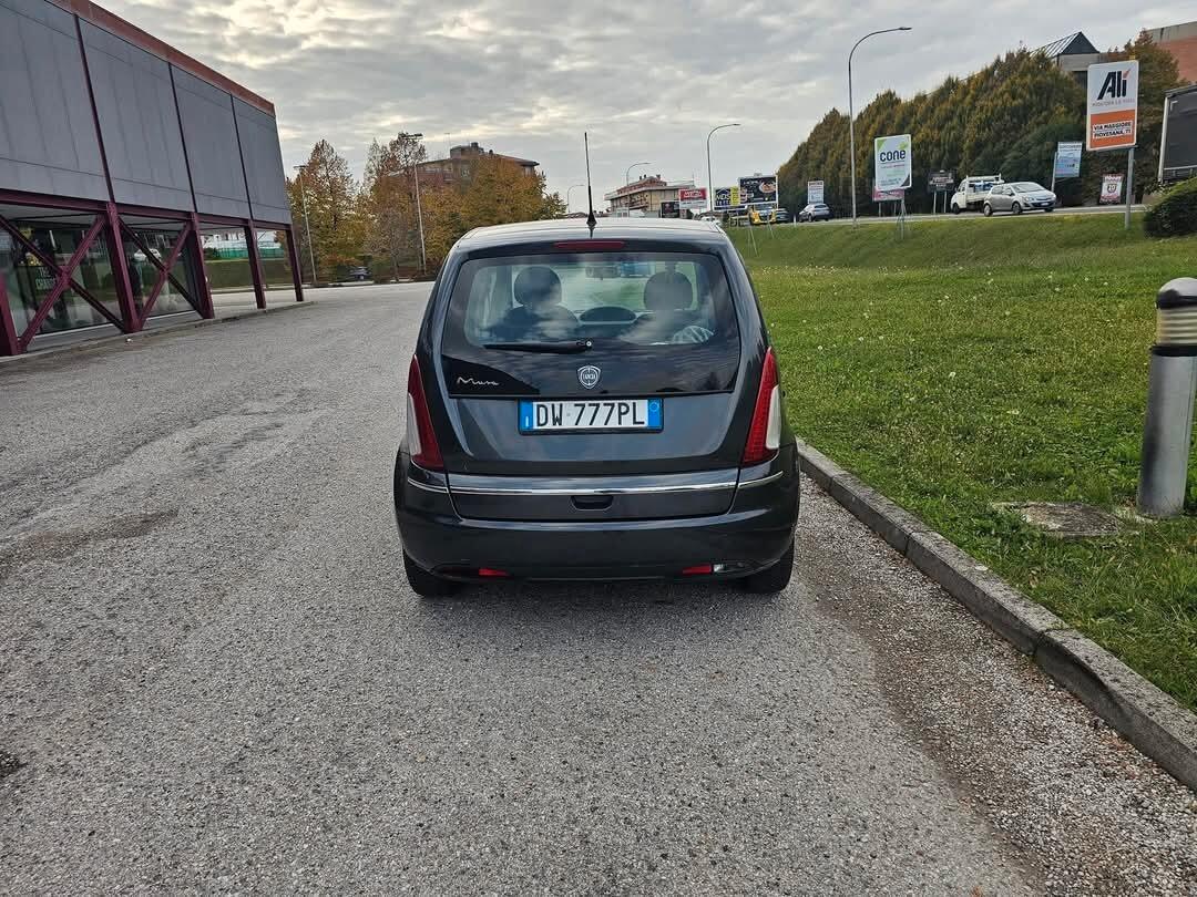 Lancia MUSA 1.4 Argento Ecochic GPL